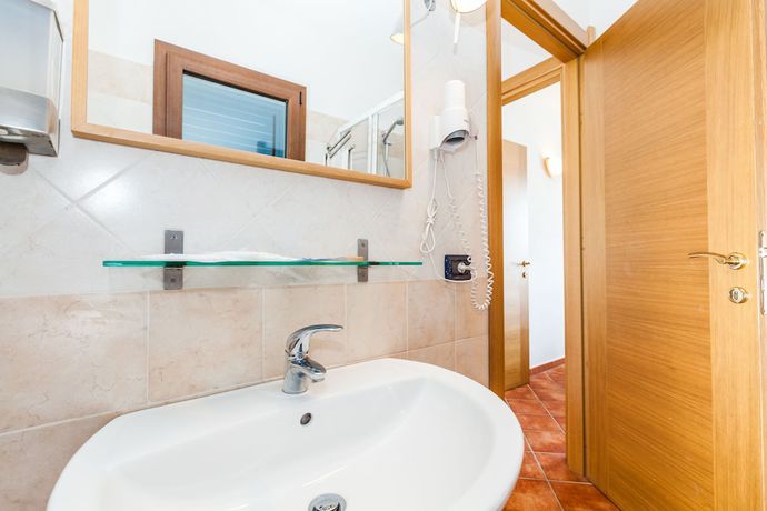 Imagen de la habitación del Hotel Hibiscus Residence. Foto 3