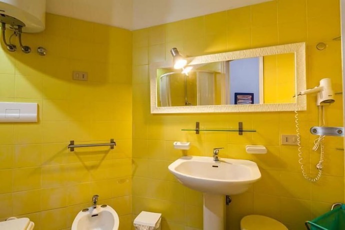 Imagen de la habitación del Hotel Hibiscus Residence. Foto 7