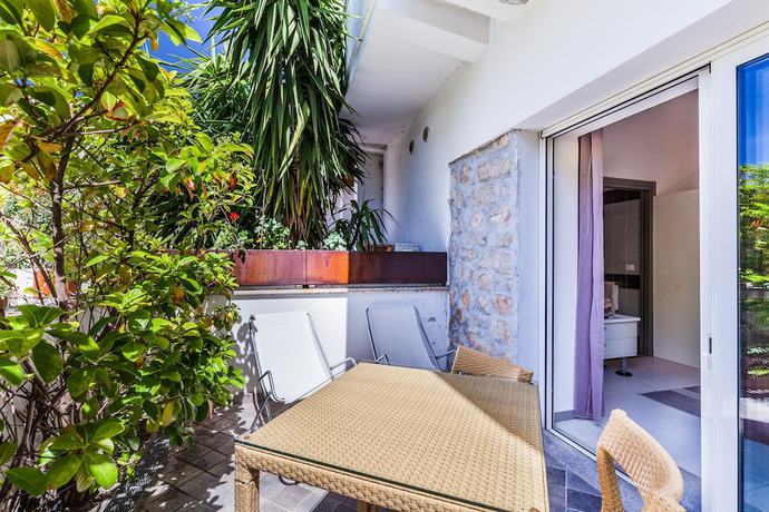 Imagen de la habitación del Hotel Hibiscus Residence. Foto 8