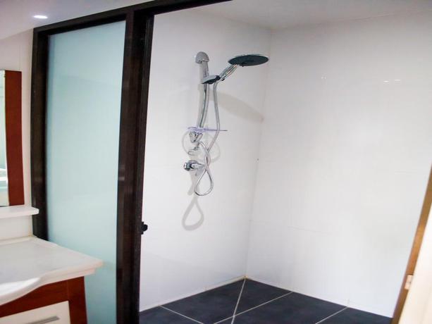 Imagen de los interiores del Hotel Hibiscus Residences Fiji. Foto 6