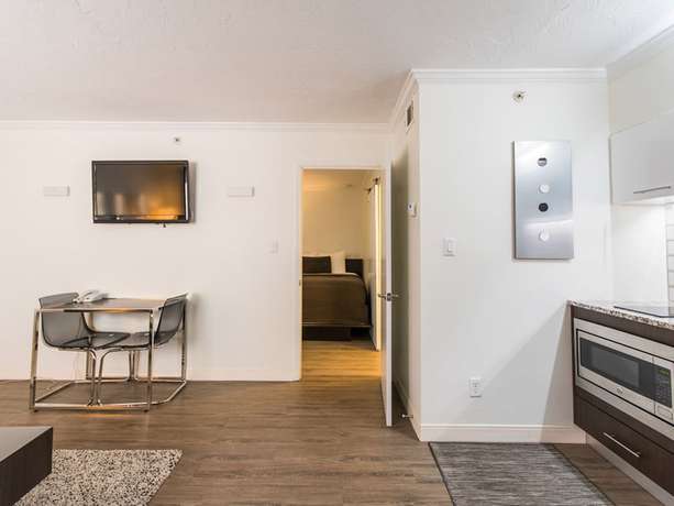 Imagen de la habitación del Hotel Hibiscus Suites - Gateway to Siesta Key. Foto 2