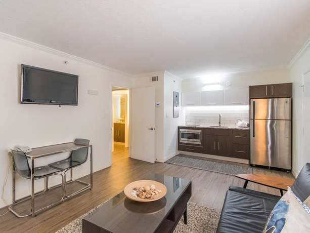 Imagen de la habitación del Hotel Hibiscus Suites - Gateway to Siesta Key. Foto 4