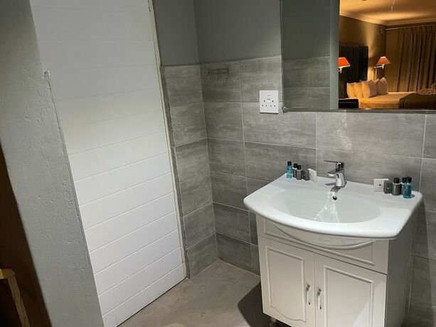 Imagen general del Hotel Hibon Lodge. Foto 3