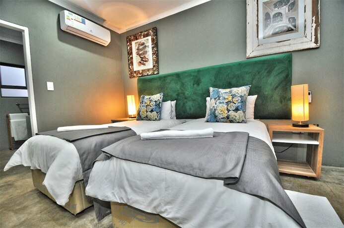 Imagen general del Hotel Hibon Lodge. Foto 11