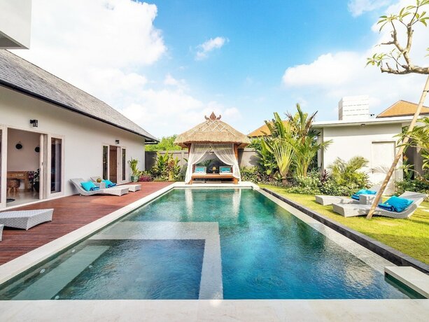 Imagen de la habitación del Hotel Hiburan Villas. Foto 20