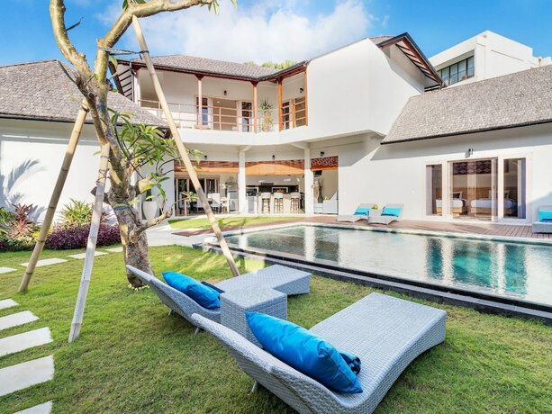 Imagen general del Hotel Hiburan Villas. Foto 16