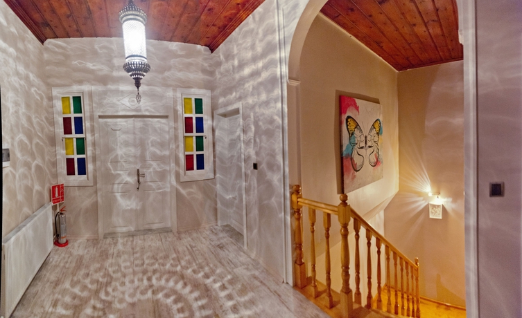 Imagen de los interiores del Hotel Hich Konya. Foto 15