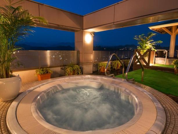 Imagen de los exteriores del Hotel Hida Plaza. Foto 14