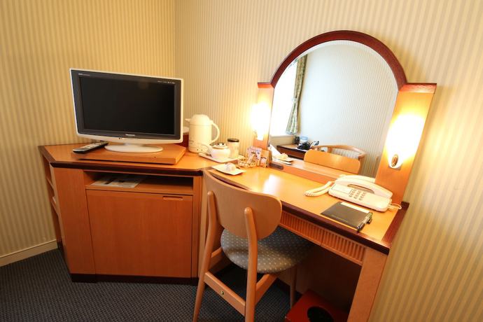 Imagen de la habitación del Hotel Hida Plaza. Foto 9