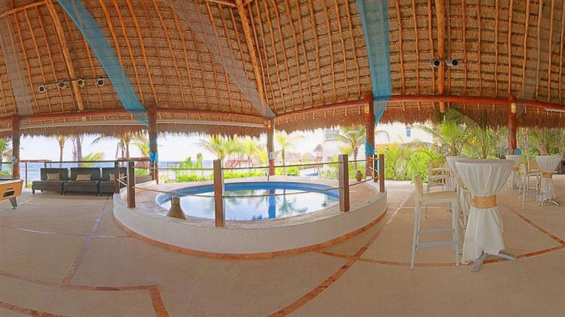 Imagen de los exteriores del Hotel Hidden Beach Resort Au Naturel Adults Only - All Inclusive. Foto 8