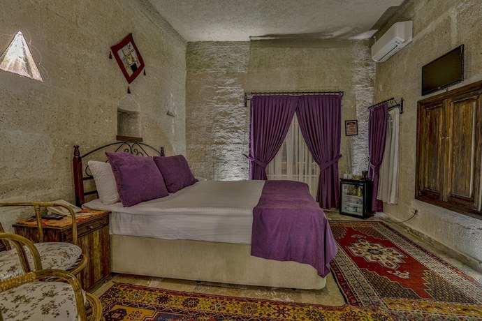 Imagen de la habitación del Hotel Hidden Cave. Foto 15