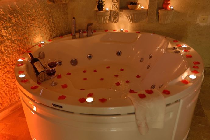 Imagen de la habitación del Hotel Hidden Cave. Foto 19