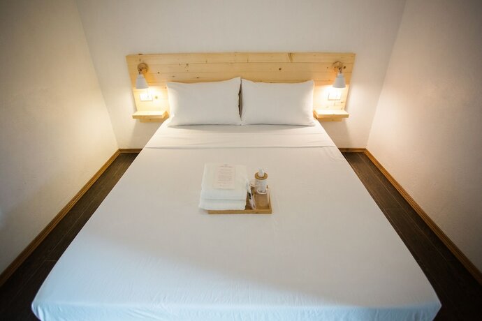 Imagen de la habitación del Hotel Hidden Lagoon Resort. Foto 15