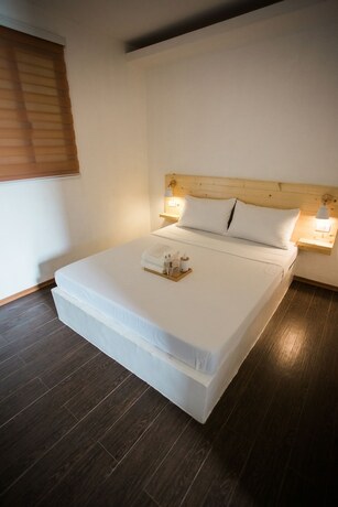 Imagen de la habitación del Hotel Hidden Lagoon Resort. Foto 20