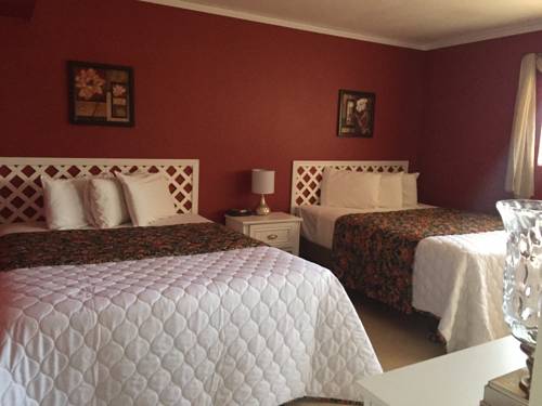 Imagen de la habitación del Hotel Hidden Palms Resort and Condominiums. Foto 10