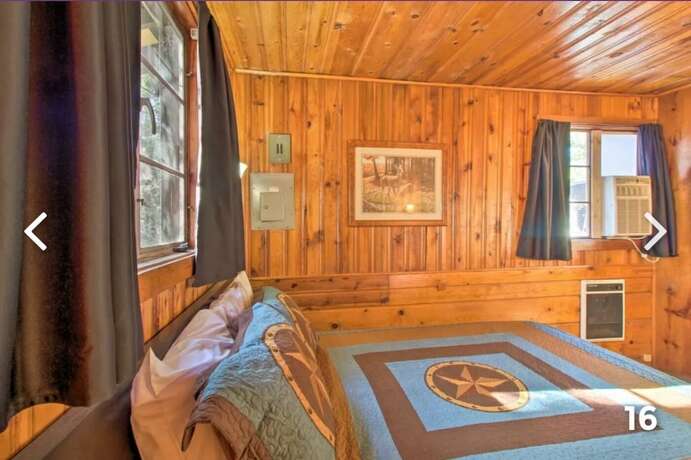 Imagen de la habitación del Hotel Hidden Rest Cabins and Resort. Foto 18