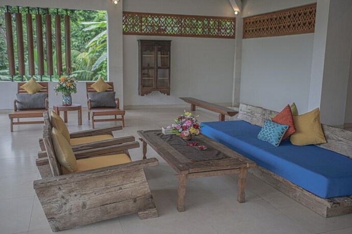 Imagen de los interiores del Hotel Hidden Seroja Villa. Foto 39