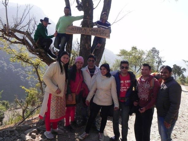 Imagen de los exteriores del Hotel Hidden Valley Camp, Pangot. Foto 8