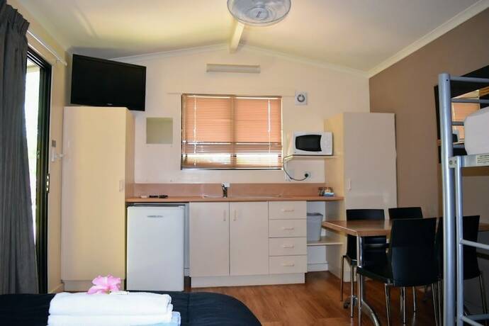 Imagen general del Hotel Hidden Valley Holiday Park. Foto 4