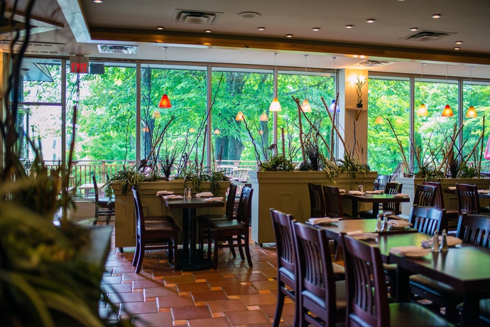 Imagen del bar/restaurante del Hotel Hidden Valley Resort, Ascend Collection. Foto 2