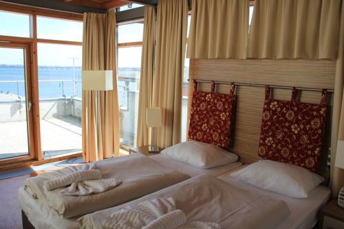 Imagen de la habitación del Hotel Hiddenseer. Foto 12