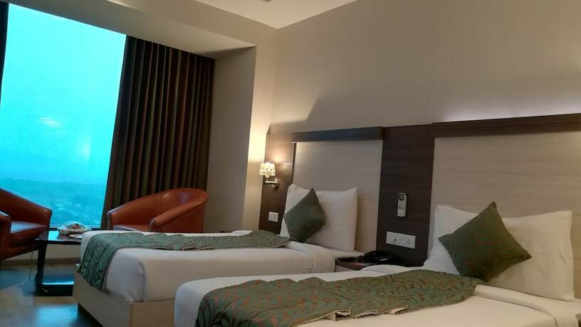 Imagen general del Hotel Hide Away Suites. Foto 2