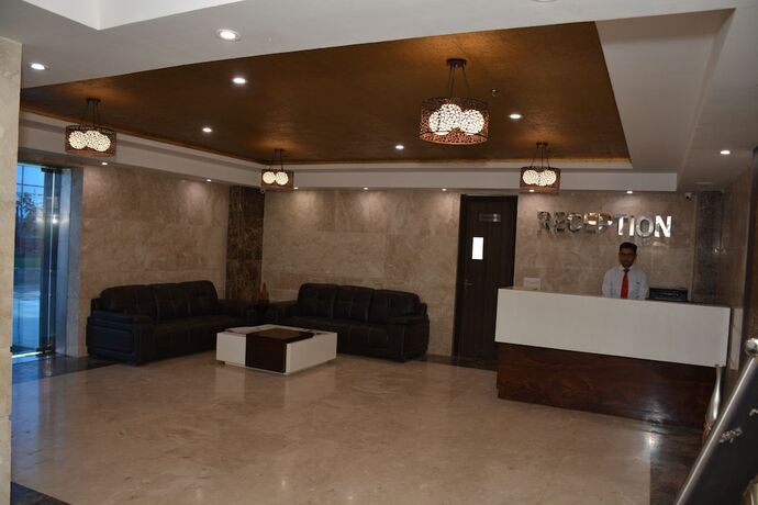 Imagen general del Hotel Hide Away Suites. Foto 4