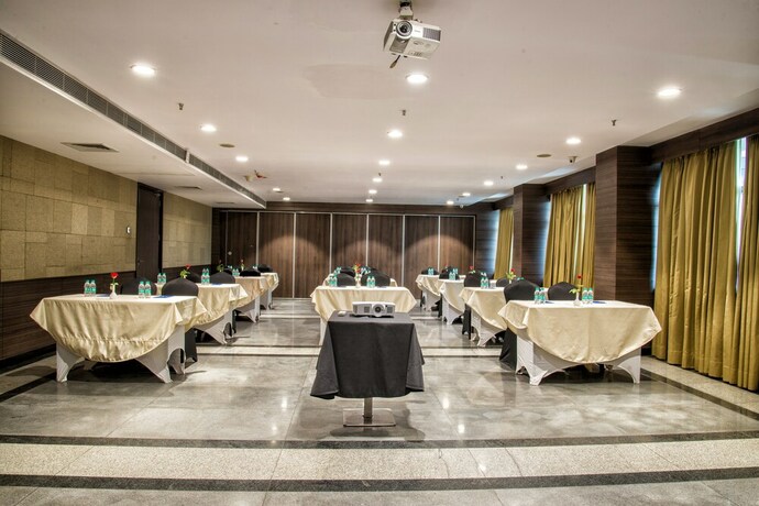 Imagen de los interiores del Hotel Hide Away Suites. Foto 28