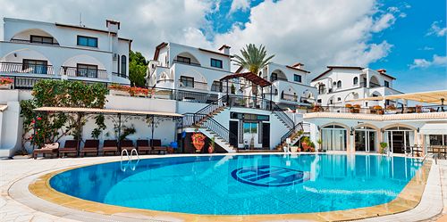 Imagen general del Hotel Hideaway Club. Foto 8