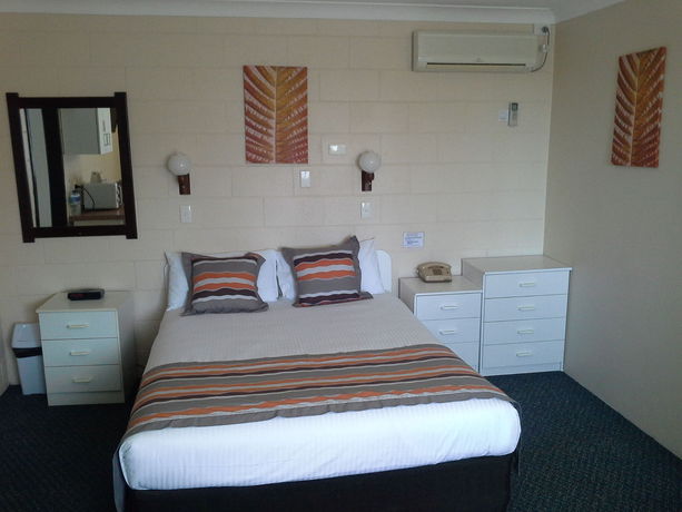 Imagen de la habitación del Hotel Hideaway Motor Inn. Foto 4