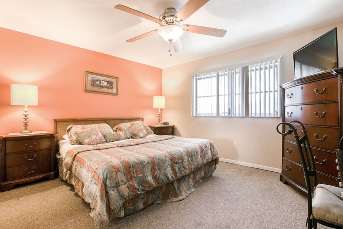 Imagen de la habitación del Hotel Hideaway Waterfront Resort And. Foto 9