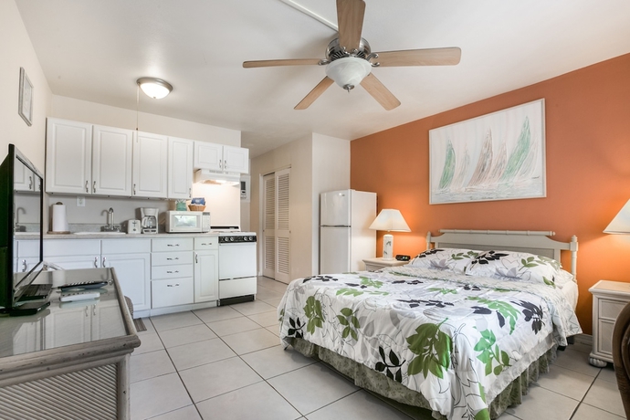 Imagen de la habitación del Hotel Hideaway Waterfront Resort And. Foto 11