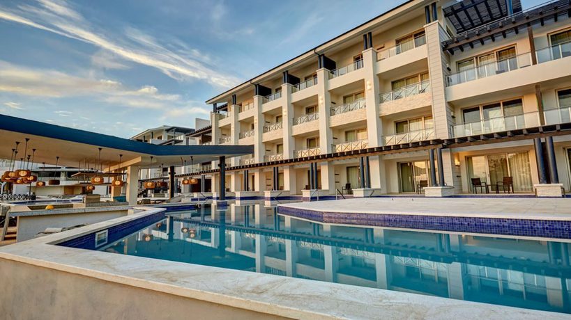 Imagen general del Hotel Hideaway at Royalton Negril Resort and Spa. Foto 9