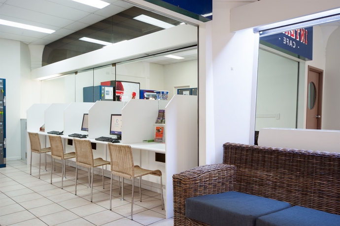 Imagen de los interiores del Hotel Hides Cairns. Foto 13