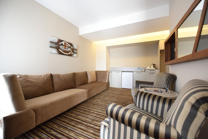 Imagen de la habitación del Hotel Hierapark Thermal and Spa Hotel. Foto 15