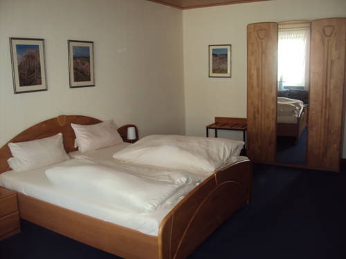 Imagen de la habitación del Hotel Hieronimi. Foto 9