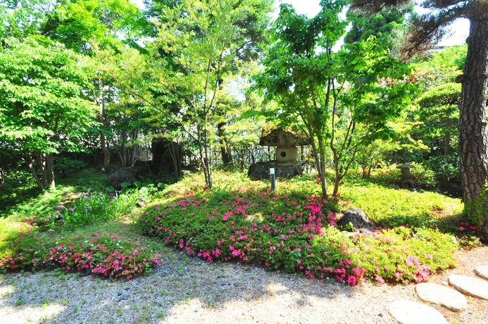 Imagen de la habitación del Hotel Higashi Ishikawa Ryokan. Foto 17