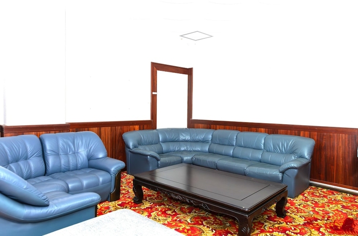 Imagen de los interiores del Hotel Higashi Kumamoto Business Center. Foto 15