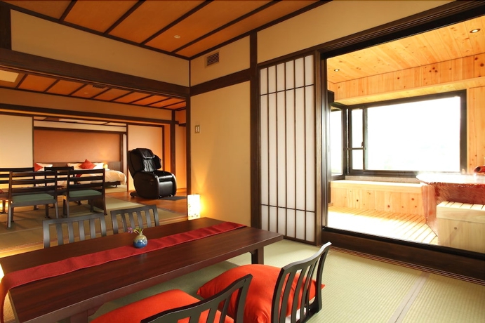 Imagen de la habitación del Hotel Higashidate. Foto 2