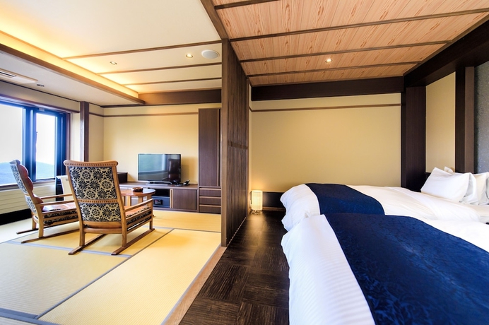 Imagen de la habitación del Hotel Higashidate. Foto 10