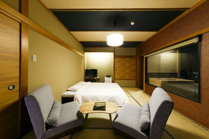 Imagen de la habitación del Hotel Higashiizu Koyoi. Foto 12