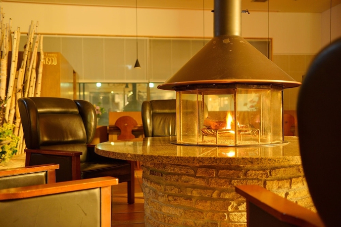 Imagen del bar/restaurante del Hotel Higashikawa Asahidake Onsen Bear Monte. Foto 3