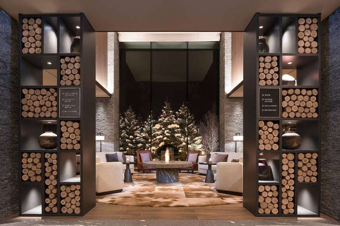 Imagen de los interiores del Hotel Higashiyama Niseko Village, A Ritz-carlton Reserve. Foto 15
