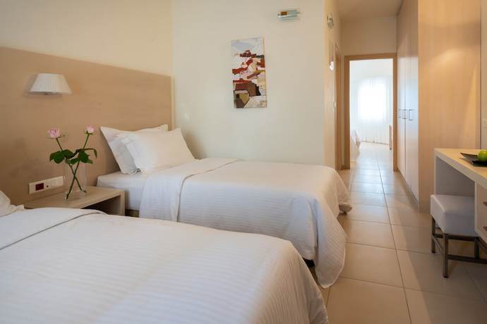 Imagen de la habitación del Hotel High Beach. Foto 7