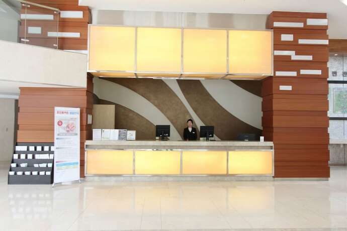 Imagen general del Hotel High Castle Resort. Foto 9