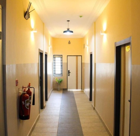 Imagen de la habitación del Hotel High Level Apartment. Foto 9