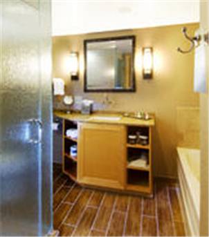 Imagen de la habitación del Hotel High Peaks Resort. Foto 5