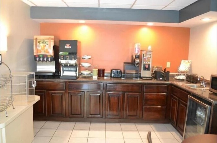 Imagen general del Hotel High Point Arcadia Inn. Foto 2