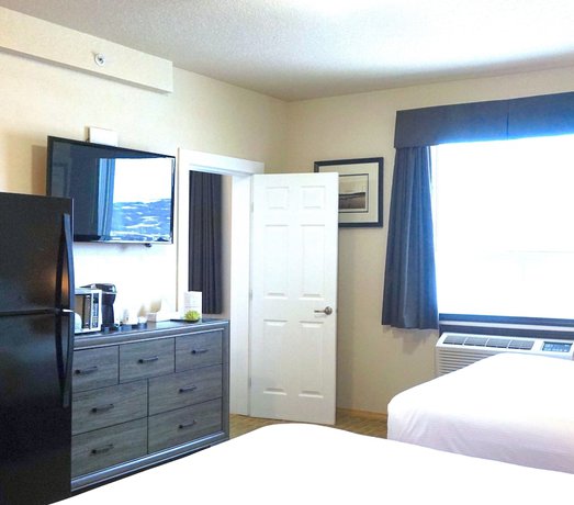 Imagen de la habitación del Hotel High Point Inn & Suites Peace River. Foto 6