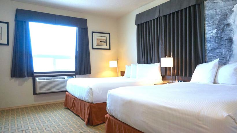 Imagen de la habitación del Hotel High Point Inn & Suites Peace River. Foto 7